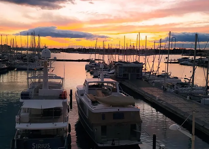 Διαμέρισμα Grand Vue Panoramique Sur Le Port, Parking Prive *