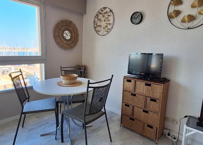 Appartement Grand Vue Panoramique Sur Le Port, Parking Prive *